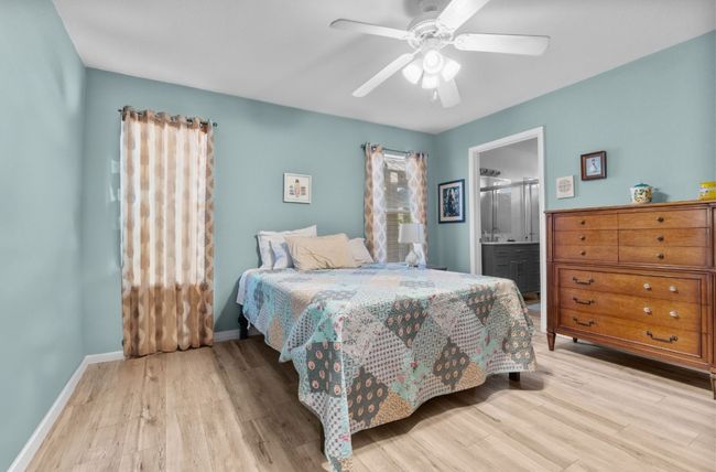 Primary Bedroom | Image 10