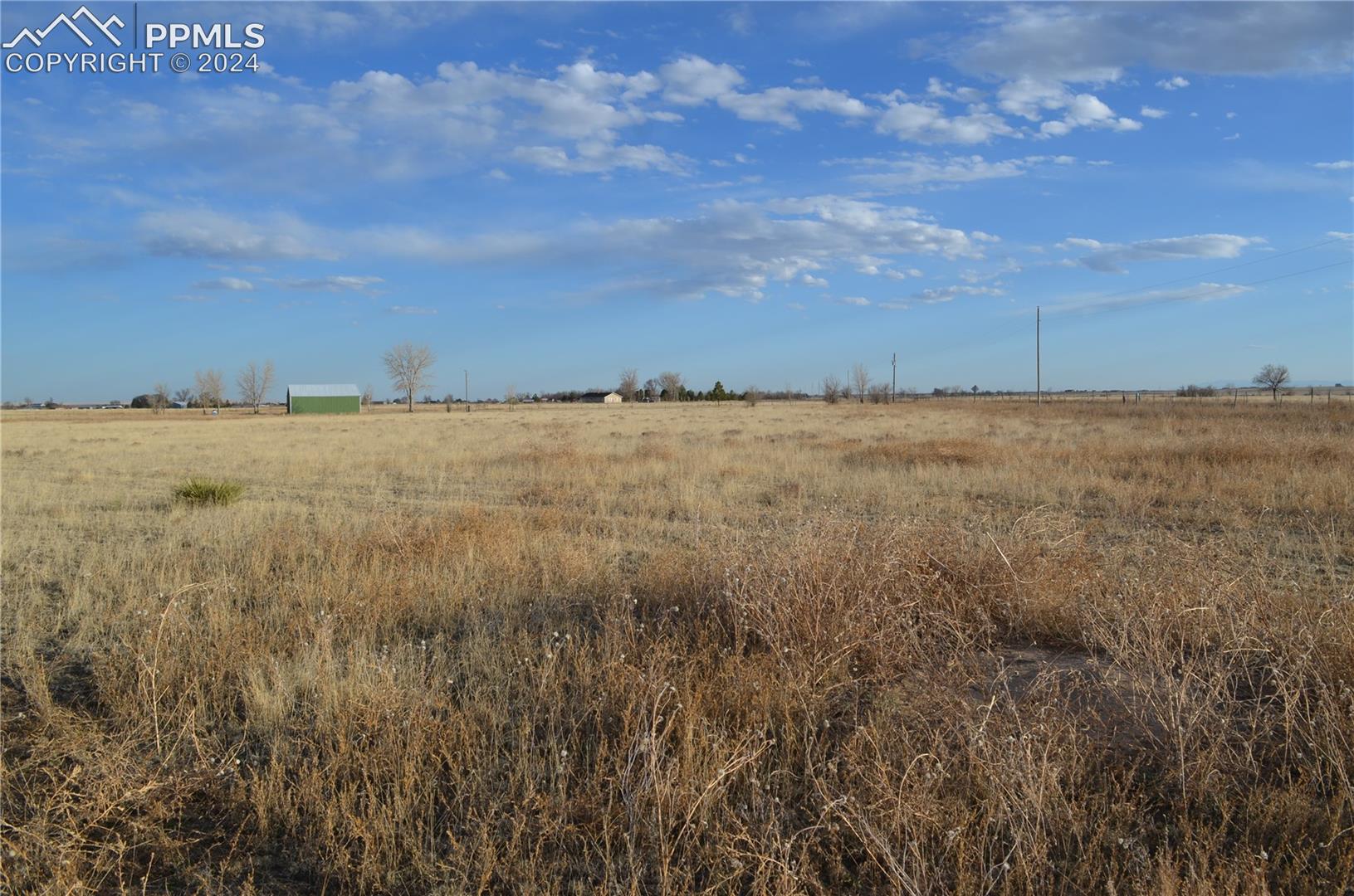 Land in Peyton 3