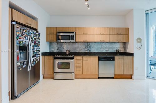 apt-1814-350 Miami Ave, Miami, FL, 33130-1922 | Card Image