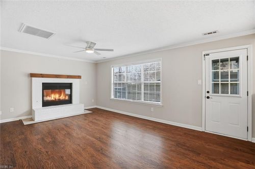 1609 Solway Ct, Virginia Beach, VA, 23454-6934 | Card Image