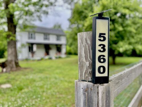 5360 Bunker Hill Rd, Pulaski, TN, 38478-8059 | Card Image