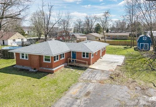 1414 Greenwood Rd, Sellersburg, IN, 47172-1918 | Card Image