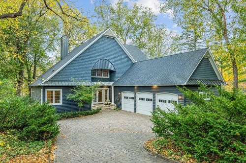 3100 County Road 101 S, Wayzata, MN, 55391-2853 | Card Image