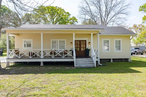 1056 Lynn Romero Dr, Breaux Bridge, LA, 70517-6417 | Card Image