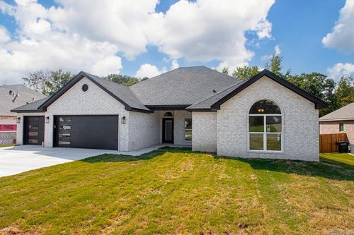 2724 E Maryland Ave, Sherwood, AR, 72120-3133 | Card Image