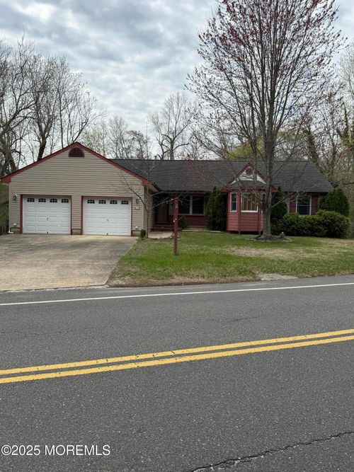 609 E Bay Ave, Barnegat, NJ, 08005-2403 | Card Image