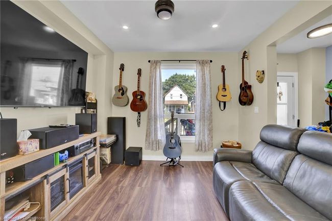 6 Frederick Ave, House other with 3 bedrooms, 2 bathrooms and 2 parking in Hamilton ON | Image 11