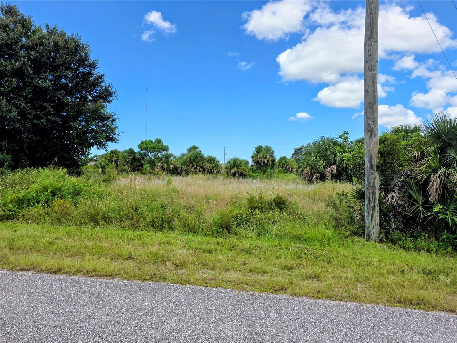 Land in PORT CHARLOTTE