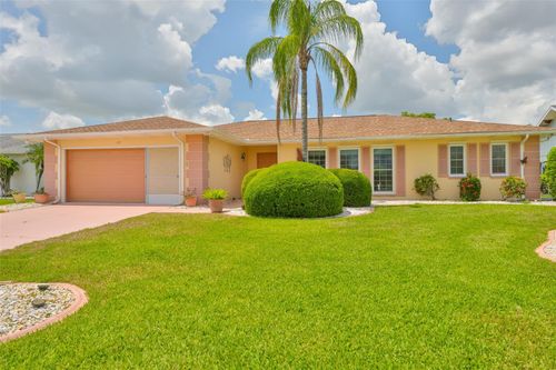 608 Fort Duquesna Dr, SUN CITY CENTER, FL, 33573-5156 | Card Image