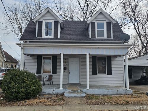 1120 George St, Chester, IL, 62233-1428 | Card Image