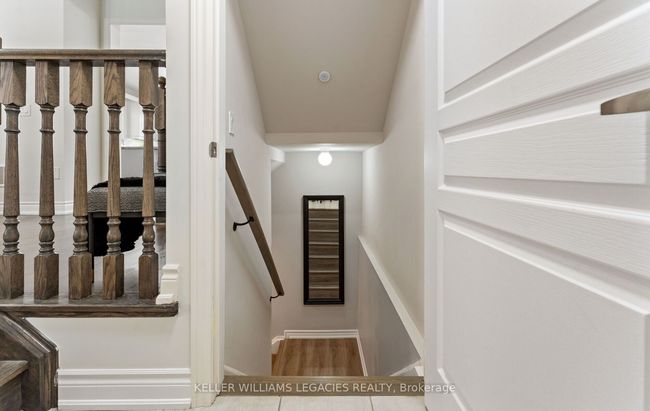 25 Velia Crt, House attached with 5 bedrooms, 4 bathrooms and 2 parking in Woodbridge ON | Image 32