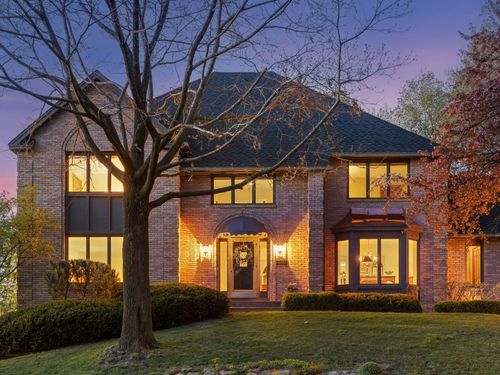 11202 Mount Curve Rd, Eden Prairie, MN, 55347-2916 | Card Image