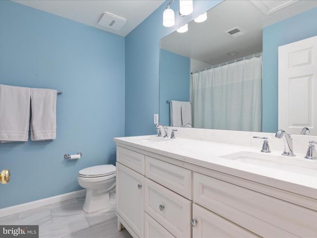 20270 Glenrobin Ter, Townhouse with 4 bedrooms, 4 bathrooms and null parking in ASHBURN VA | Image 26