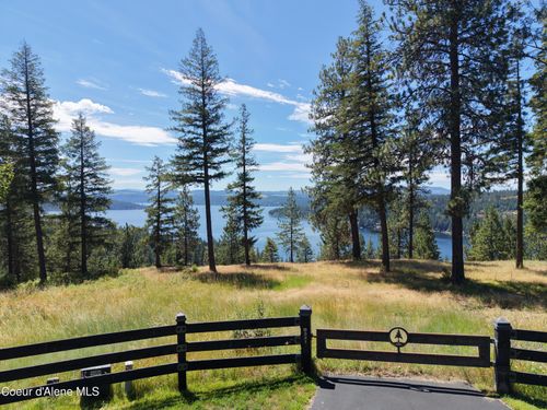 17568 S Estrella Dr, Coeur D Alene, ID, 83814-5347 | Card Image