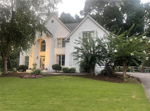 7235 Compton Cir, Cumming, GA, 30040-7669 | Card Image