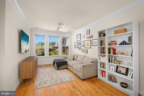 307-2101 N Monroe St, ARLINGTON, VA, 22207-3873 | Card Image