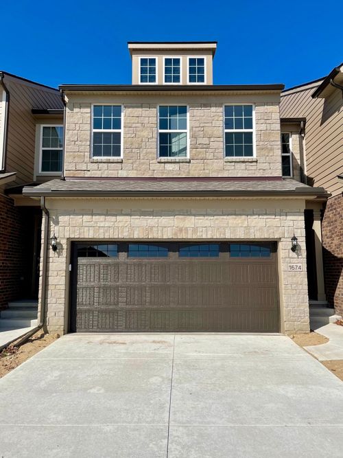 1674 Addison Circle, Commerce Charter Township, MI, 48390 | Card Image