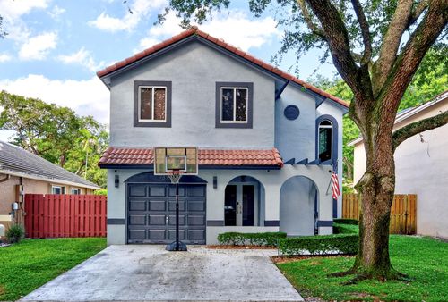 9871 Nw 5th Place, Plantation, FL, 33324 | Card Image