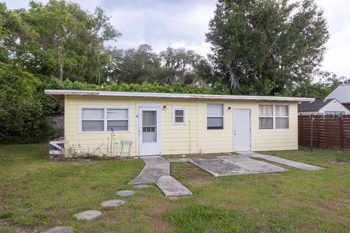 b-220 N Adelle Ave, DELAND, FL, 32720-4173 | Card Image
