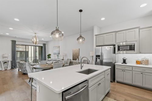 unit-101-2741 Merrimac St, Fort Worth, TX, 76107-2237 | Card Image