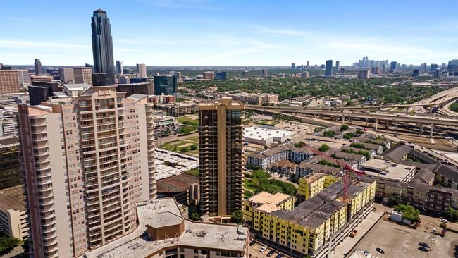 APT-2404 - 3350 Mccue Rd, Condo with 3 bedrooms, 3 bathrooms and 2 parking in Houston TX | Image 48