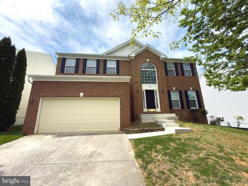 1929 Melvor Ln, Winchester, VA, 22601-6503 | Card Image