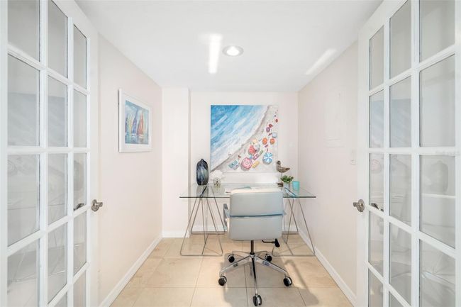 APT-6B - 1750 Benjamin Franklin Dr, Condo with 2 bedrooms, 2 bathrooms and null parking in SARASOTA FL | Image 29
