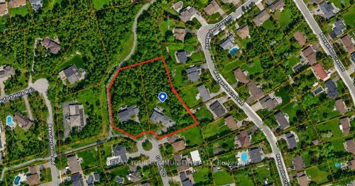 9 Country Crt, Richmond Hill, ON, L4E2N7 | Card Image