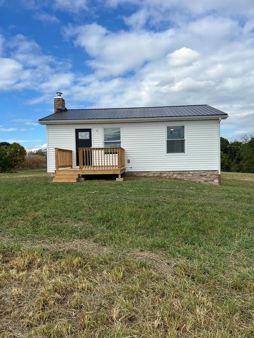 10081 Schwartzwalder Rd, Shreve, OH, 44676-9262 | Card Image