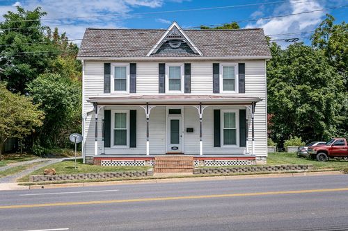 632 E Market St, HARRISONBURG, VA, 22801-4230 | Card Image