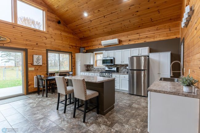 Kitchen | Image 13