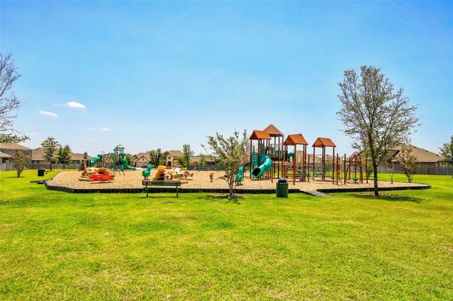 Siena's playground within walking distance | Image 31