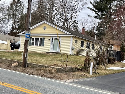 1567 Plainfield Pike, Clayville, RI, 02815-1117 | Card Image