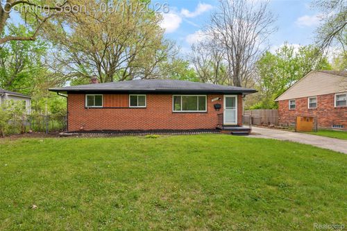 26027 Ross St, Inkster, MI, 48141-3295 | Card Image