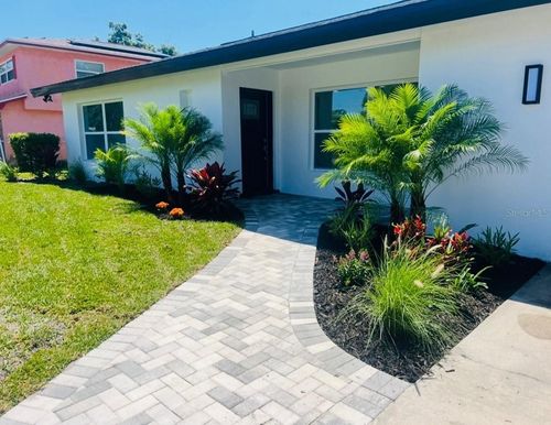2528 Columbus Way S, St Petersburg, FL, 33712-3905 | Card Image