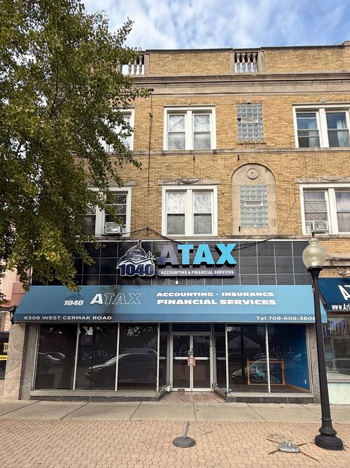 6308 Cermak Rd, Berwyn, IL, 60402-2301 | Card Image