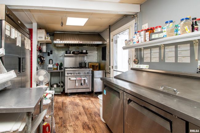 1606 N Tremont St, Home with 0 bedrooms, 0 bathrooms and null parking in Spring Bay IL | Image 12
