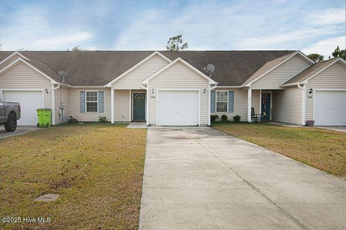 188 Pine Hollow Rd, Holly Ridge, NC, 28445-8825 | Card Image