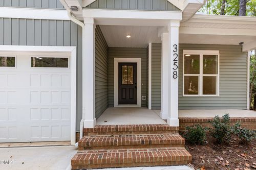 3258 Yorkshire Cir, Sanford, NC, 27332-7444 | Card Image