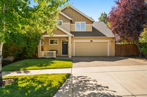 20963 Rock Park Drive, Bend, OR, 97701 | Card Image