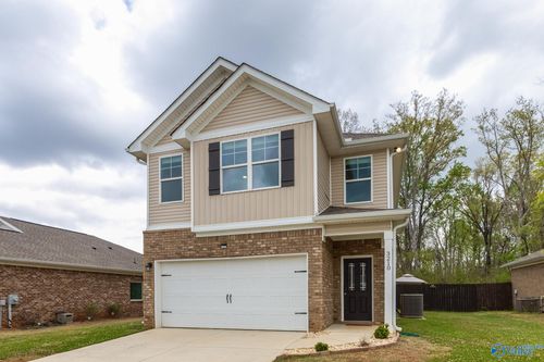 3210 Northfield Ln, Huntsville, AL, 35805-5485 | Card Image