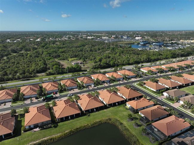 9900 Haze Dr, House other with 3 bedrooms, 2 bathrooms and null parking in VENICE FL | Image 37