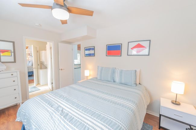 108 E Barker Creek Dr, House other with 3 bedrooms, 2 bathrooms and null parking in Scroggins TX | Image 12