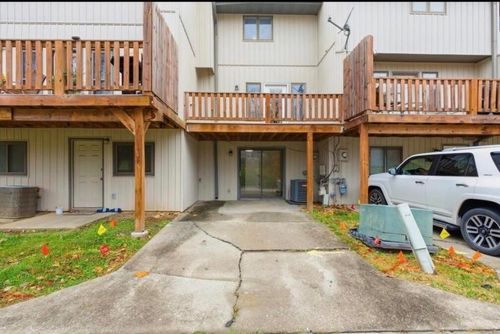 315 Foxfire Dr, COLUMBIA, MO, 65201-3626 | Card Image