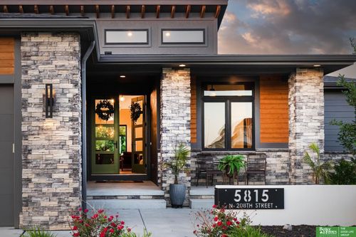 5815 N 208th St, Elkhorn, NE, 68022-5334 | Card Image