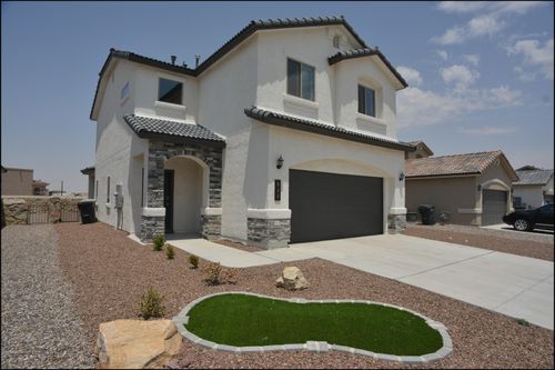 945 Penrith St, El Paso, TX, 79928-2241 | Card Image