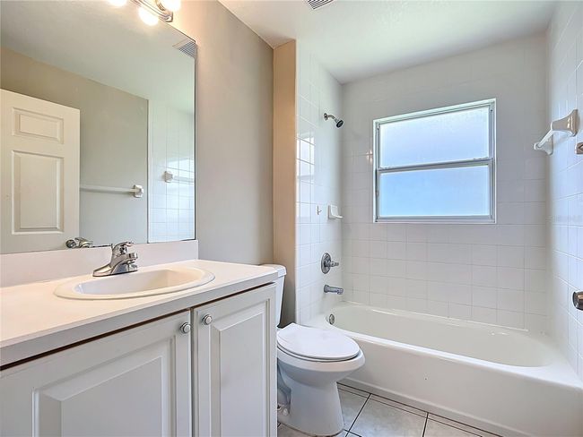 Guest Bathroom | Image 21
