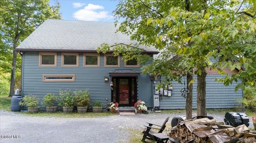 68 Castle Rd, Voorheesville, NY, 12186-4301 | Card Image