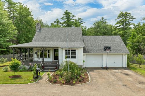 120 Governor Wentworth Hwy, Moultonborough, NH, 03254-3415 | Card Image