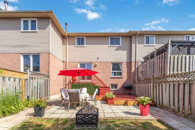 80 Wright Cres, House attached with 3 bedrooms, 2 bathrooms and 1 parking in Ajax ON | Image 32